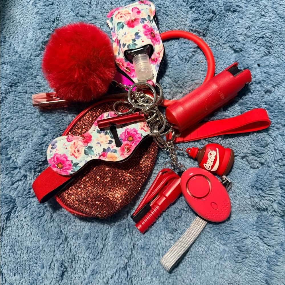 Floral and Red‎ Coca Cola Keychain Set